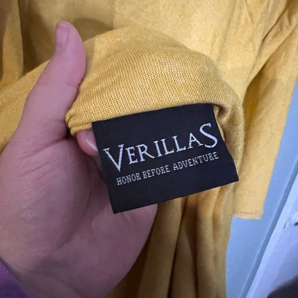 Verillas Lifestyle Golden Yellow cosplay dress - Picture 4 of 8